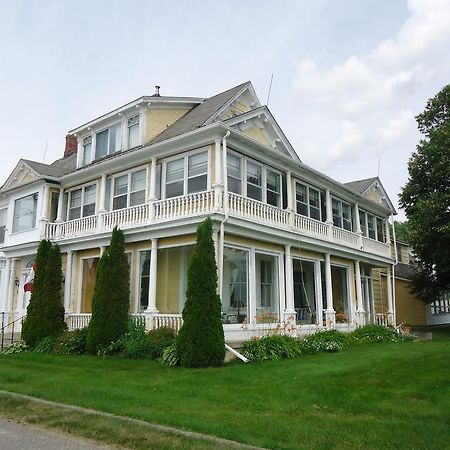 Governor'S Mansion Inn Miramichi Dış mekan fotoğraf