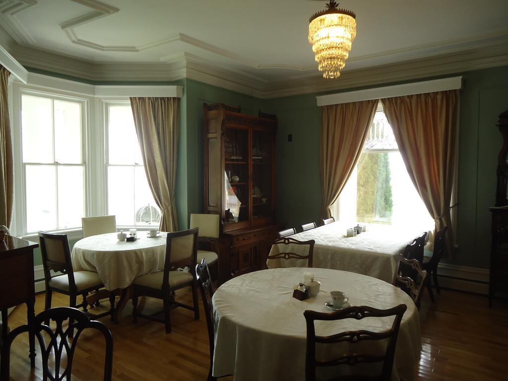 Governor'S Mansion Inn Miramichi Dış mekan fotoğraf