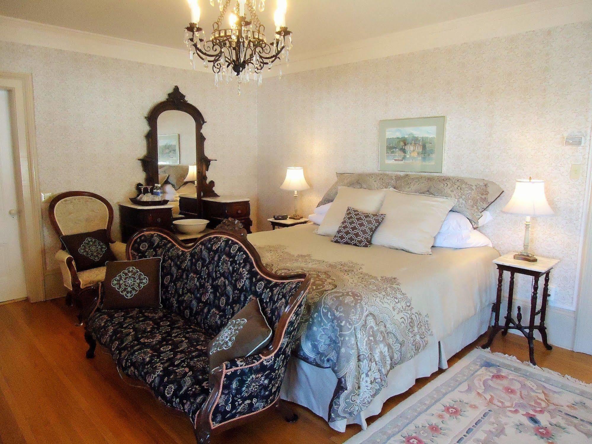 Governor'S Mansion Inn Miramichi Dış mekan fotoğraf