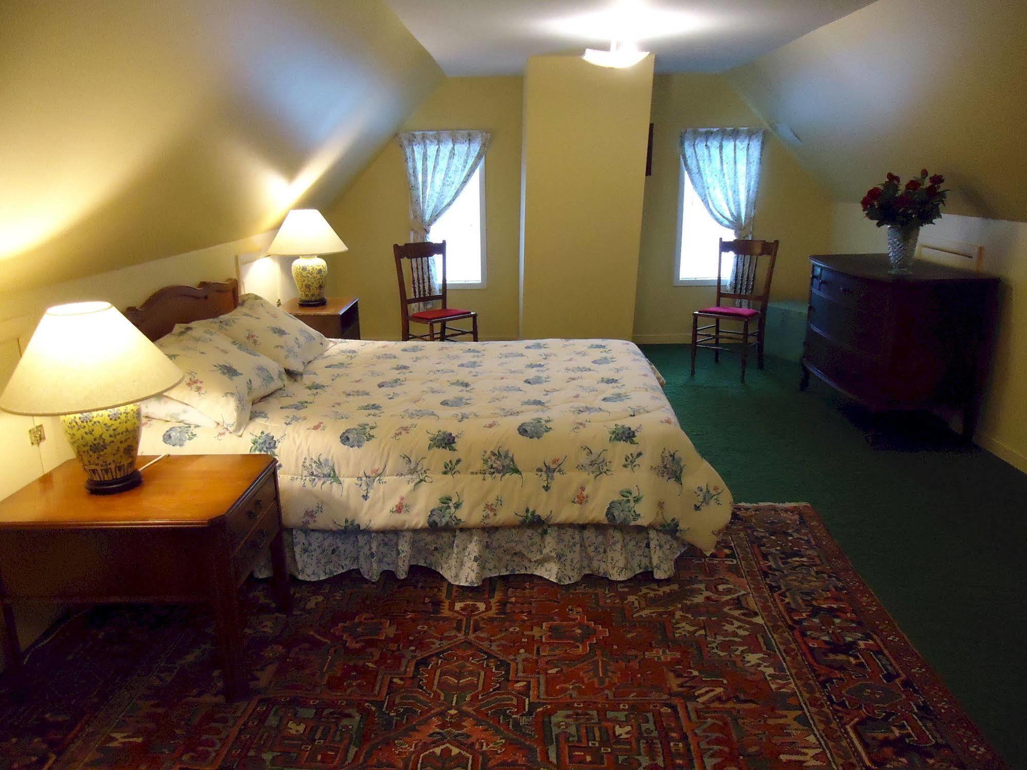 Governor'S Mansion Inn Miramichi Dış mekan fotoğraf